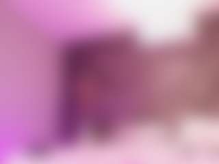 esmeralda-bigbotty's Live Sex Cam Show