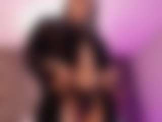 Live cam show with esmeralda-bigbotty - Solo on Hubzter Live
