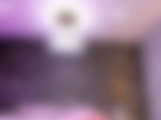 esmeralda-bigbotty's Live Sex Cam Show