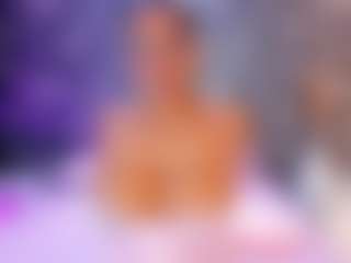 esmeralda-bigbotty's Live Sex Cam Show