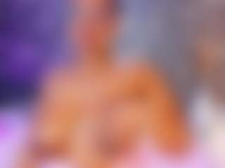 esmeralda-bigbotty's Live Sex Cam Show