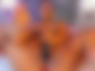 esmeralda-bigbotty's Live Sex Cam Show