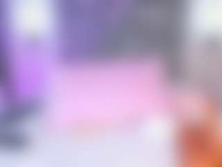 Live cam show with esmeralda-bigbotty - Strip Ebony on SmokeAndPoke | colombia