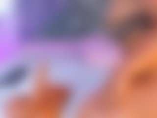 esmeralda-bigbotty's Live Sex Cam Show