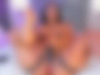 esmeralda-bigbotty's Live Sex Cam Show