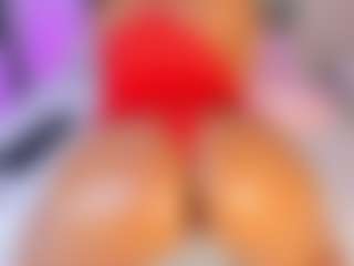 esmeralda-bigbotty's Live Sex Cam Show