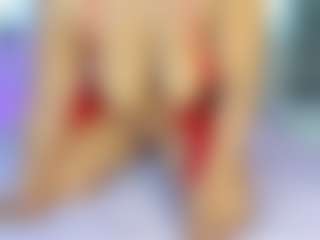 esmeralda-bigbotty's Live Sex Cam Show