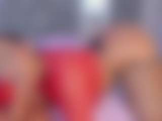 esmeralda-bigbotty's Live Sex Cam Show