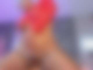 esmeralda-bigbotty's Live Sex Cam Show