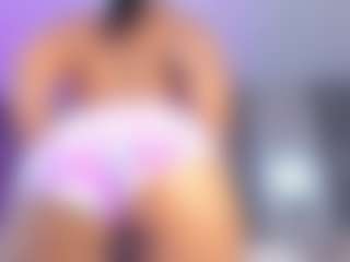 esmeralda-bigbotty's Live Sex Cam Show