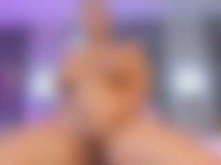 esmeralda-bigbotty's Live Sex Cam Show