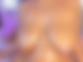 esmeralda-bigbotty's Live Sex Cam Show