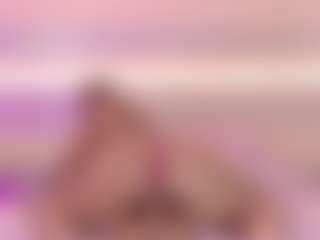 esmeralda-bigbotty's Live Sex Cam Show