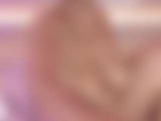 esmeralda-bigbotty's Live Sex Cam Show