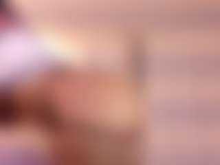 esmeralda-bigbotty's Live Sex Cam Show