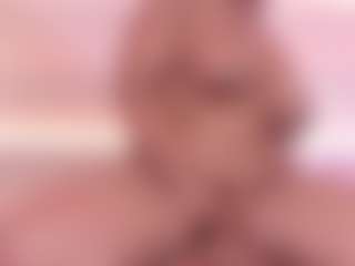 Live cam show with esmeralda-bigbotty - Bedroom Ebony on Soda Cam