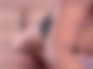 Live cam show with esmeralda-bigbotty - Black Young Adult on AdultVida.com