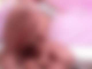 esmeralda-bigbotty's Live Sex Cam Show