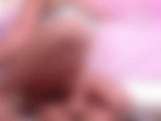 esmeralda-bigbotty's Live Sex Cam Show