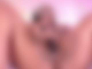 esmeralda-bigbotty's Live Sex Cam Show