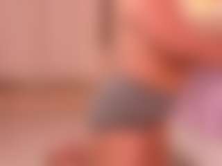 Live cam show with esmeralda-bigbotty - Living Room on WildCum
