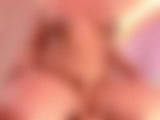 esmeralda-bigbotty's Live Sex Cam Show