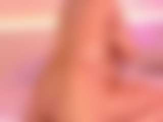 Live cam show with esmeralda-bigbotty - Black Squirt on sexylive.show