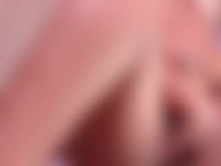esmeralda-bigbotty's Live Sex Cam Show