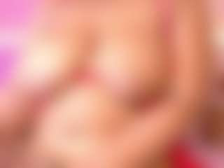 esmeralda-bigbotty's Live Sex Cam Show