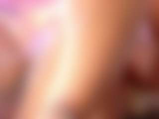 esmeralda-bigbotty's Live Sex Cam Show