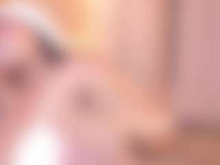 esmeralda-bigbotty's Live Sex Cam Show