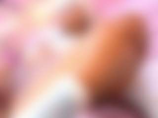 esmeralda-bigbotty's Live Sex Cam Show