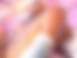 esmeralda-bigbotty's Live Sex Cam Show