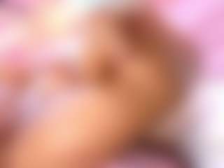 esmeralda-bigbotty's Live Sex Cam Show