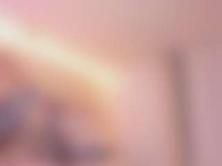 Live cam show with esmeralda-bigbotty - Submissive on Camsoda