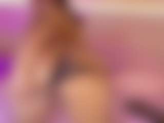 esmeralda-bigbotty's Live Sex Cam Show