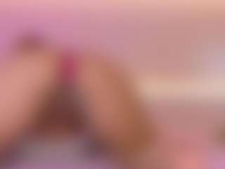 esmeralda-bigbotty's Live Sex Cam Show
