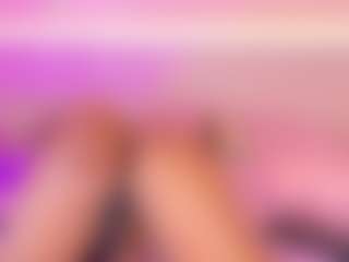 esmeralda-bigbotty's Live Sex Cam Show
