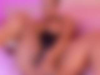 esmeralda-bigbotty's Live Sex Cam Show