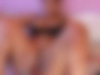 esmeralda-bigbotty's Live Sex Cam Show