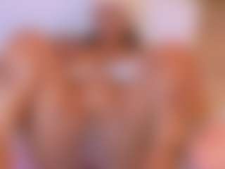 esmeralda-bigbotty's Live Sex Cam Show