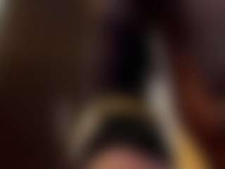 Live cam show with lucia ferrer - Striptease on Camsoda