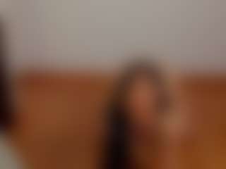 lucia ferrer MILF webcam performer live streaming