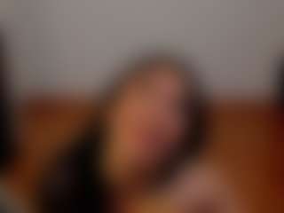 Live cam show with lucia ferrer - Hippie on Soda Cam