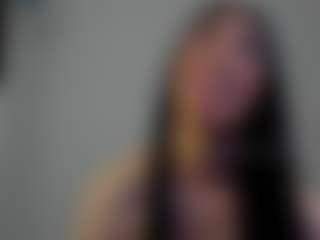 lucia ferrer MILF webcam performer live streaming