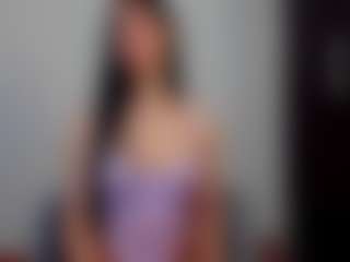 Live cam show with lucia ferrer - Latina Petite on Camsoda | colombia