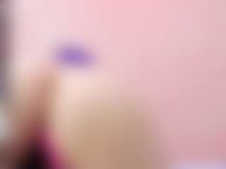 Live cam show with NEZUKO-MITSURI - Striptease on SquirtSoMuch