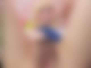Live cam show with NEZUKO-MITSURI - Butt Plug on livesuperchat.net