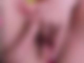 Live cam show with NEZUKO-MITSURI - Tight on Fit Hotties