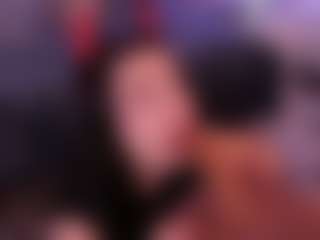zoe-cruz21's Live Sex Cam Show